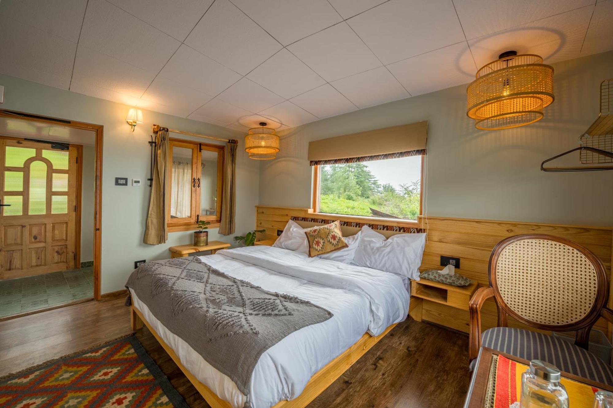 Cedar Hill Lodge - A Boutique Homestay Mashobra Esterno foto