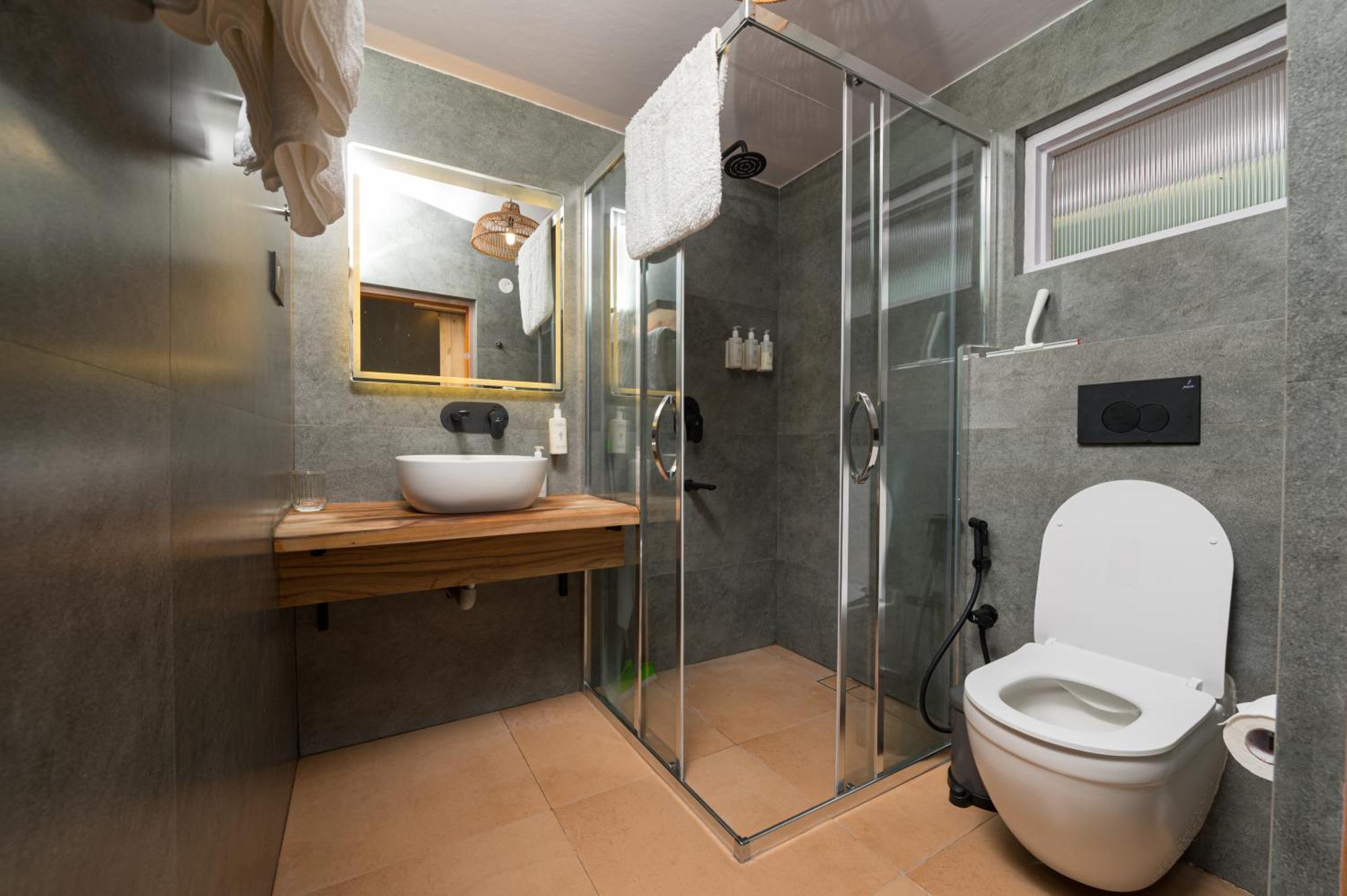 Cedar Hill Lodge - A Boutique Homestay Mashobra Esterno foto