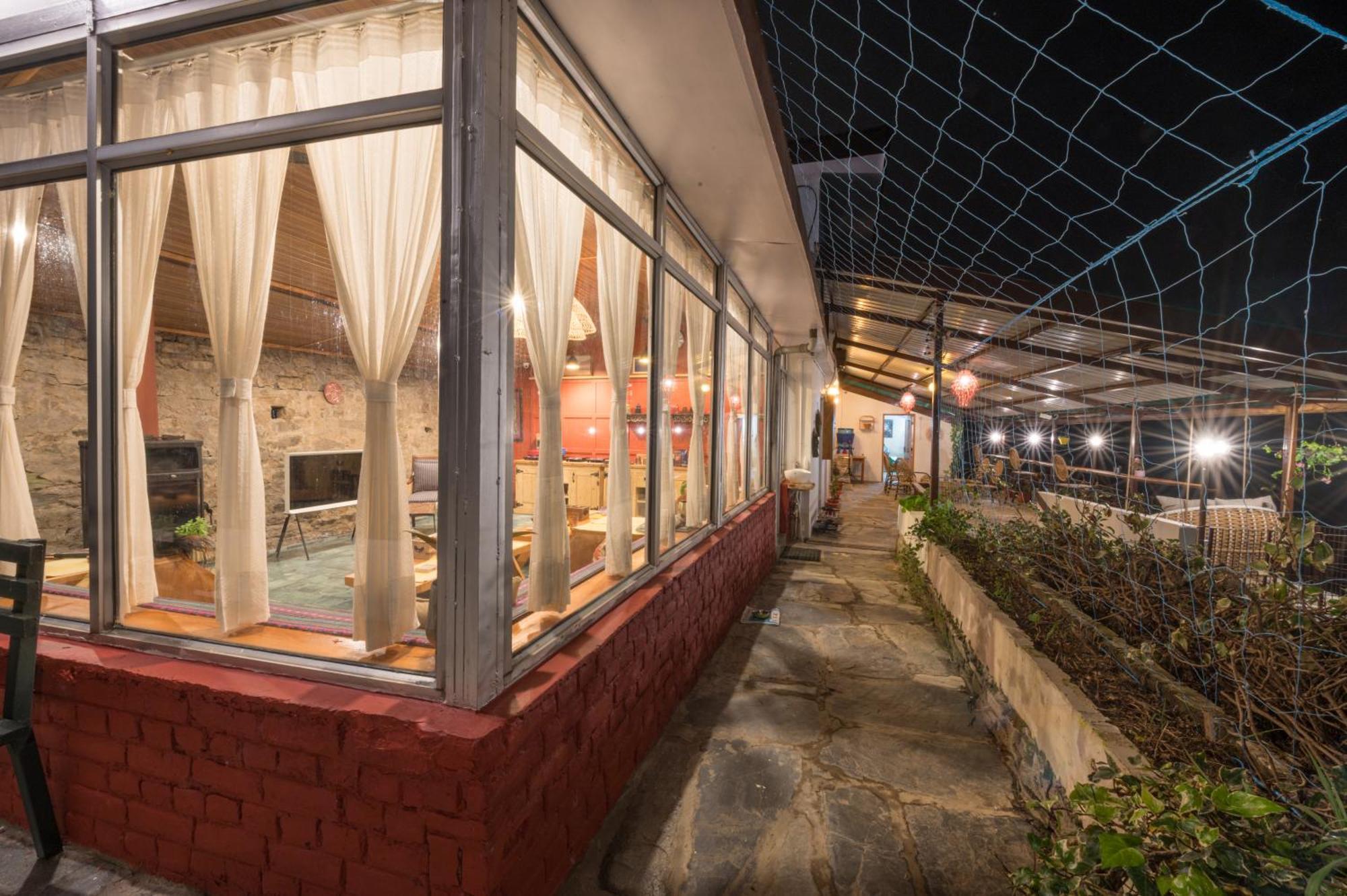 Cedar Hill Lodge - A Boutique Homestay Mashobra Esterno foto